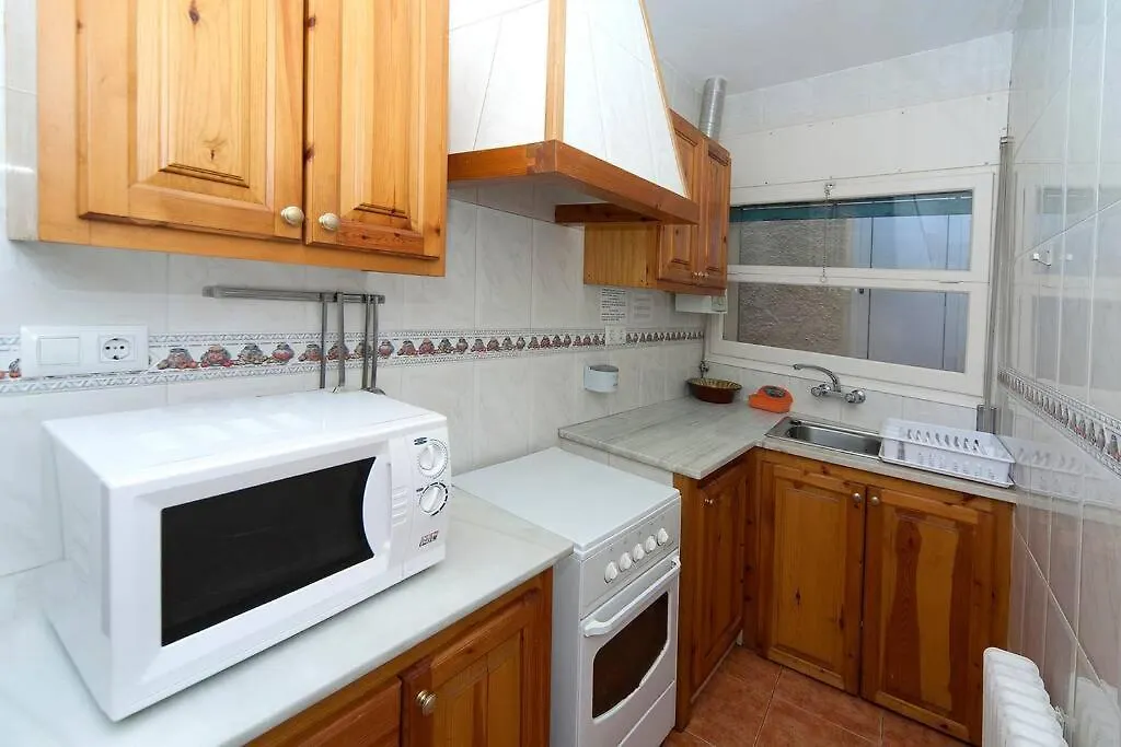 Brisa, Apartamento De Tres Habitaciones B El Port De La Selva 0*,  İspanya